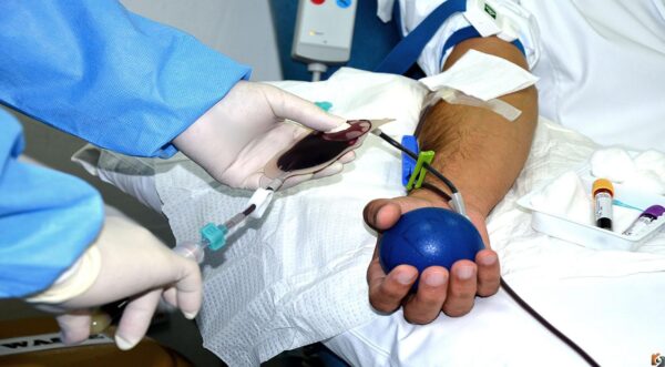 بنك الدم في مستشفى الملك فهد التخصصي بالدمام: تقديم الخدمات الطبية الرائدة في المنطقة