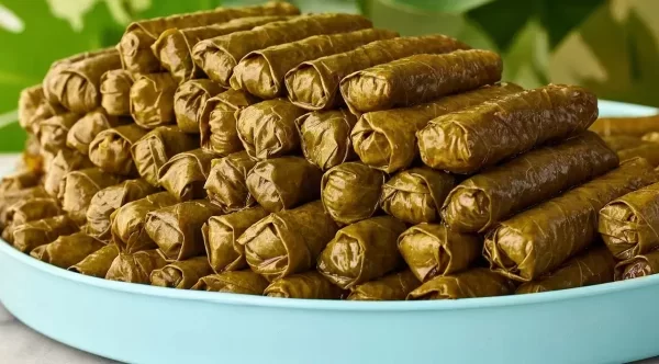 طريقة عمل محشي ورق العنب 2023 كيف يتم عمل محشي ورق العنب؟