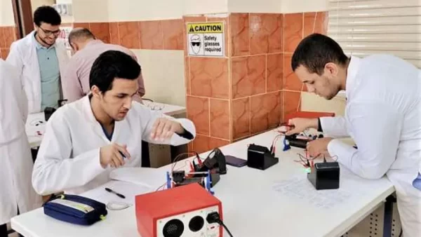 خطوات التقديم على مدارس المتفوقين