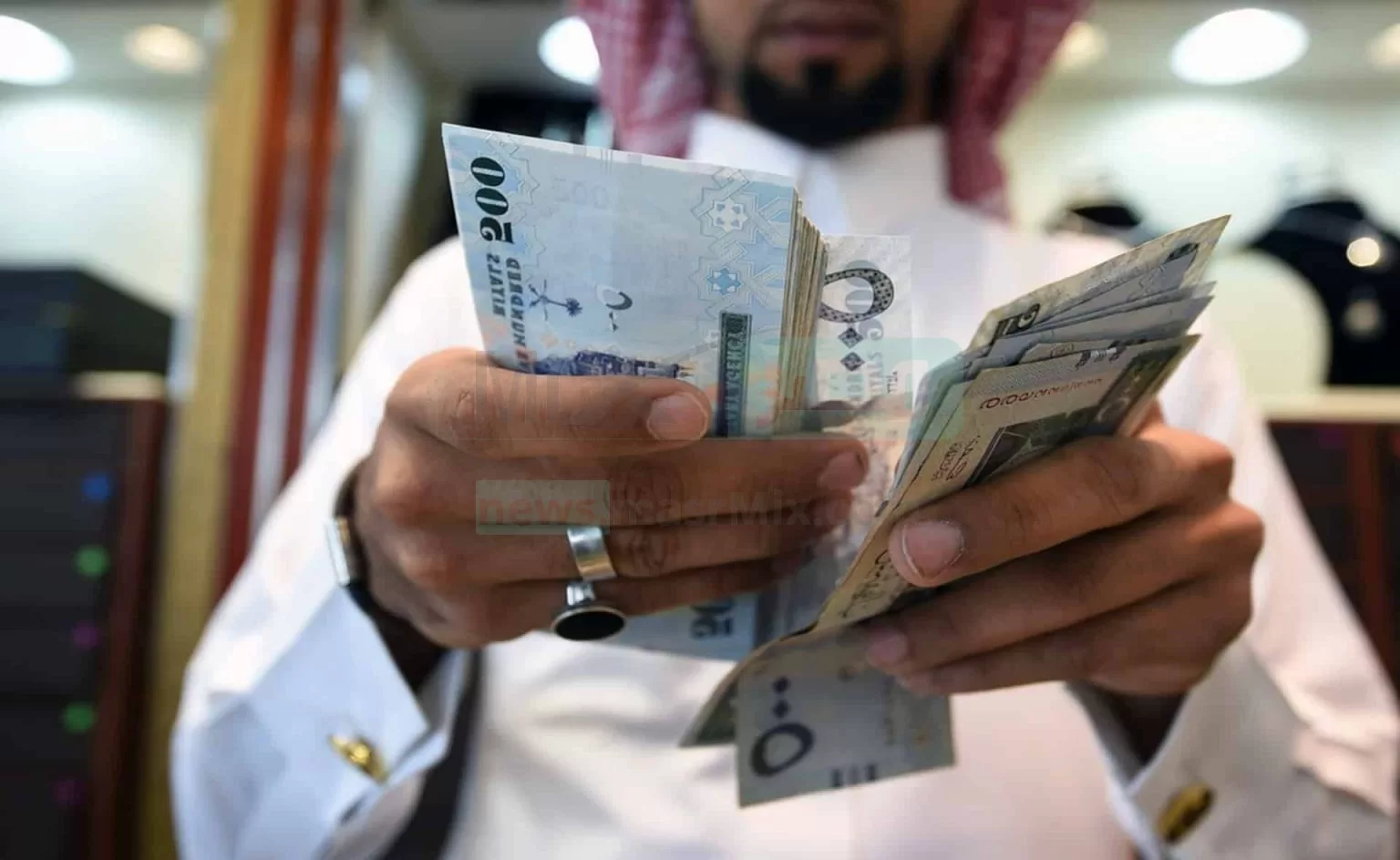 عاجل.. ما هي حقيقة صرف ٥٥٠ ريال للمستفيدين راتب الضمان 1447 في المملكة العربية السعودية