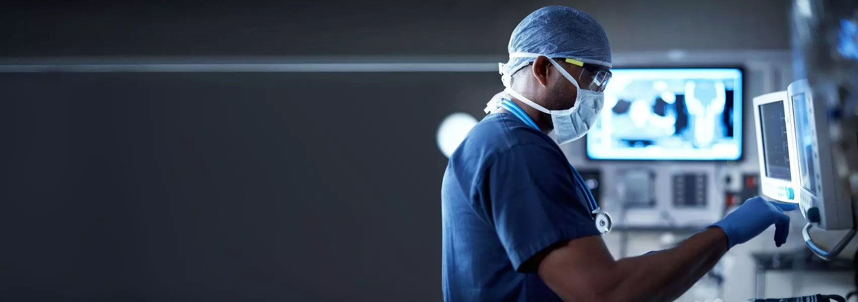 افضل دكتور عيون ليزك بالكويت