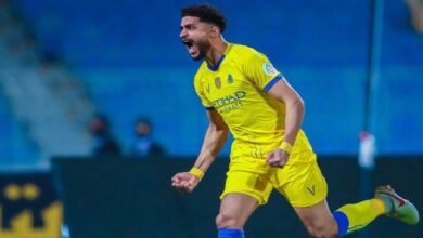انتقال نجم النصر إلى الاتحاد وتدخل الأهلي لخطف بشكل مفاجئ