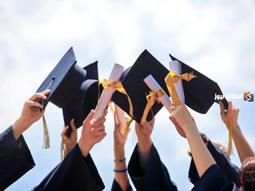 تهنئة بالتخرج عبارات تخرج من الجامعة للواتس