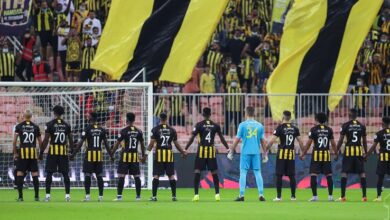صافرات استهجان جماهير النصر تُهدي نجم الفريق لاتحاد جدة السعودي!!