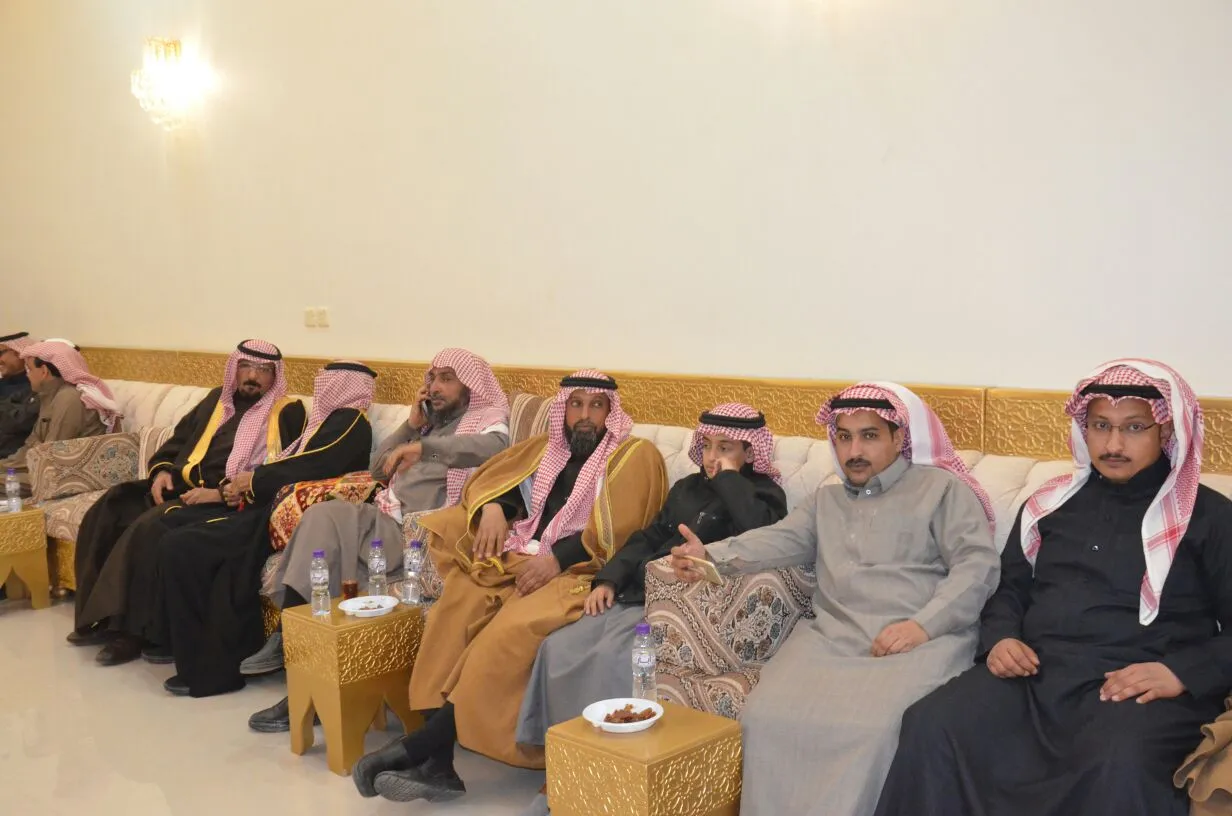 أصل عائلة الوقيت وش يرجعون