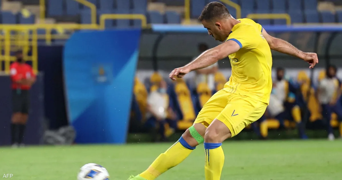 احصائيات طول وأعمار ووزن لاعبي نادي النصر السعودي