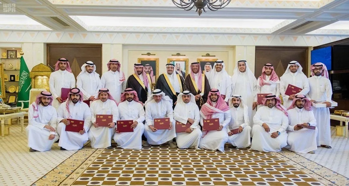 الكريديس وش يرجعون ، أصل عائلة الكريديس من أي قبيلة