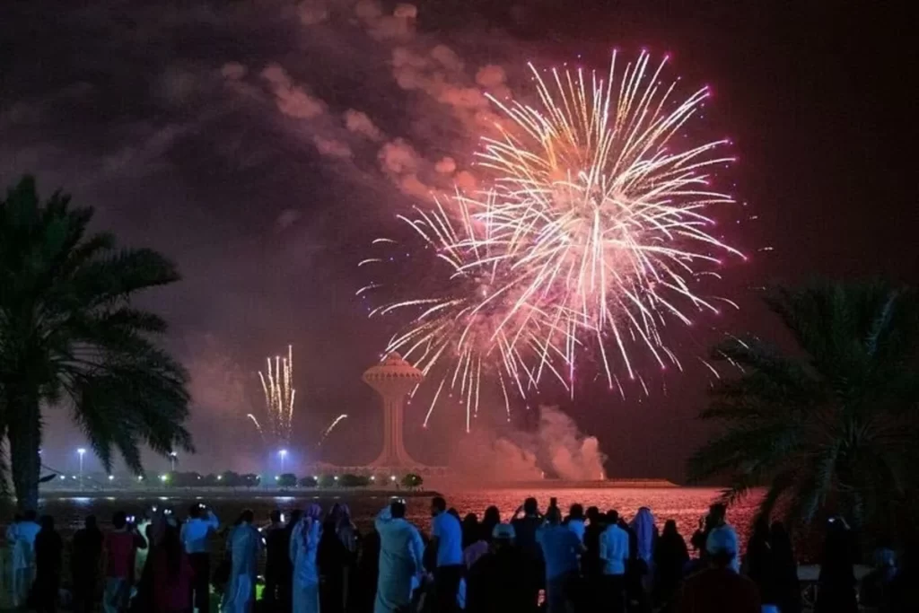 اليوم الوطني 93 ومواعيد الألعاب النارية في مناطق المملكة؟