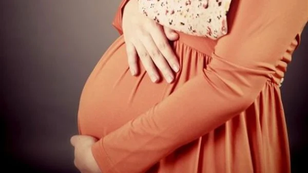 دعاء لزوجتي الحامل انها تقوم بالسلامة