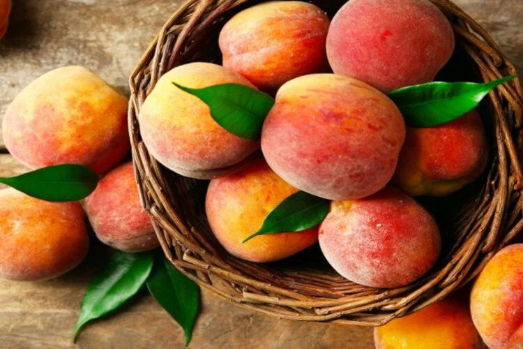 فوائد الخوخ وأضراره