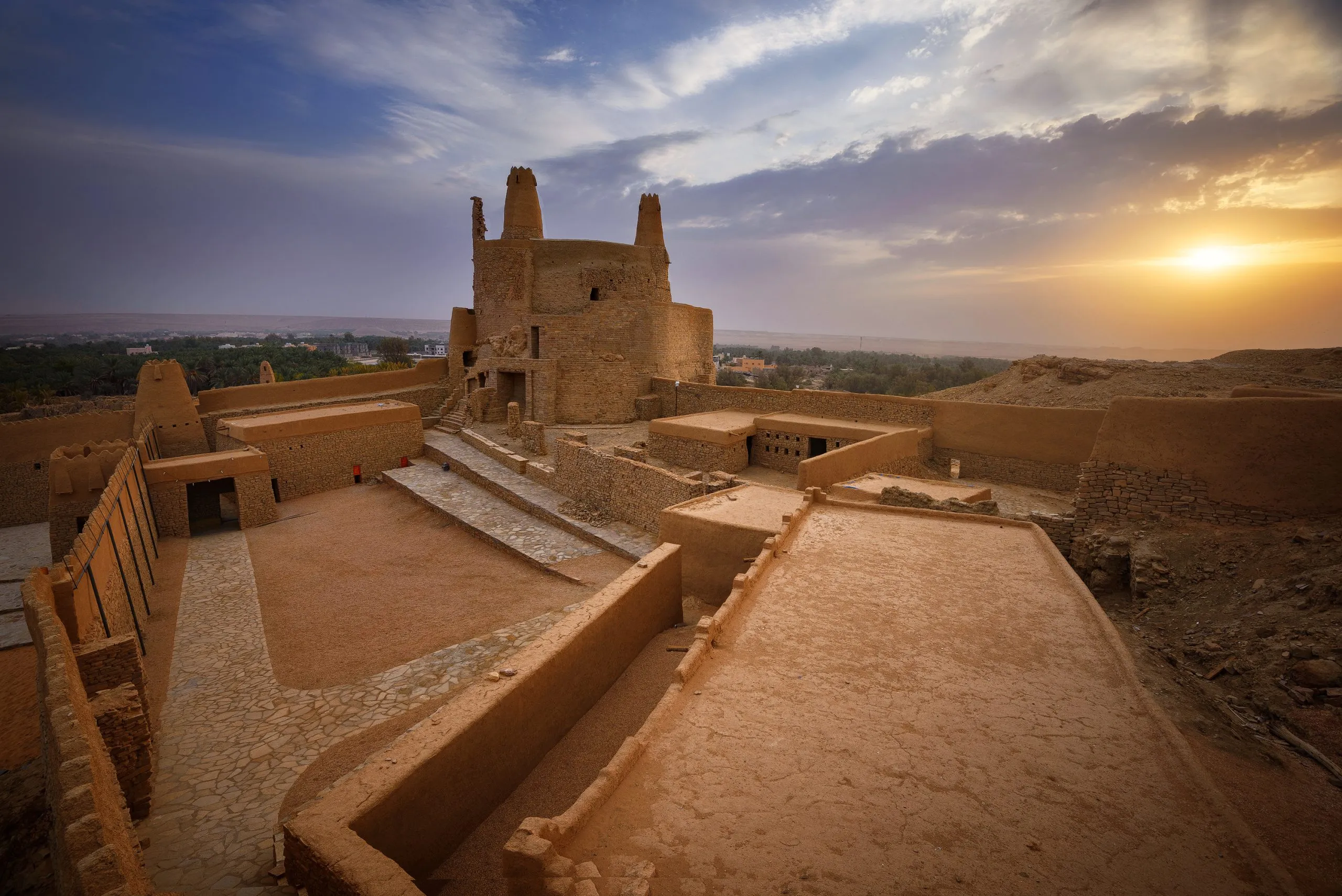 كم عدد سكان الجوف 2023