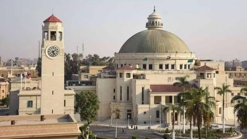 متى يبدا الترم الثاني للجامعات