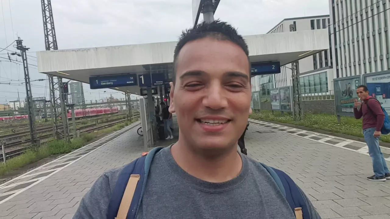 من هو شريف طلياني ويكيبيديا