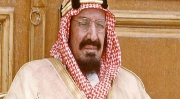 من هي القبائل التي حاربت مع الملك عبدالعزيز؟