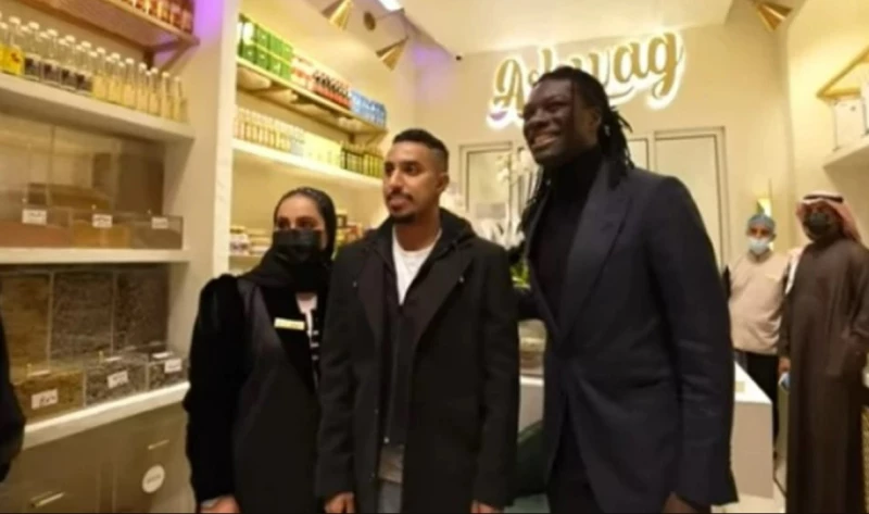 من هي زوجة سالم الدوسري