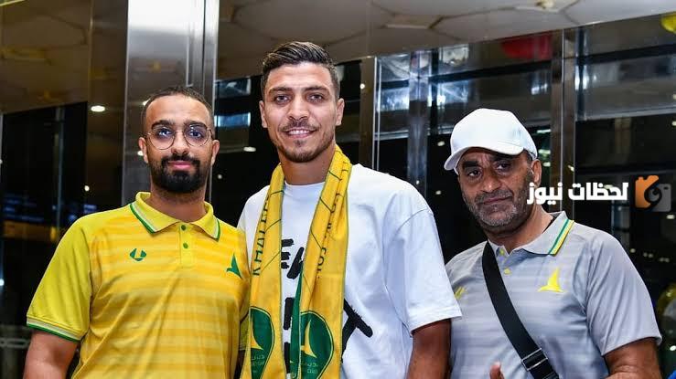 هل يغادر النجم المصري دوري روشن.. المدير الفني للفريق يتحدث