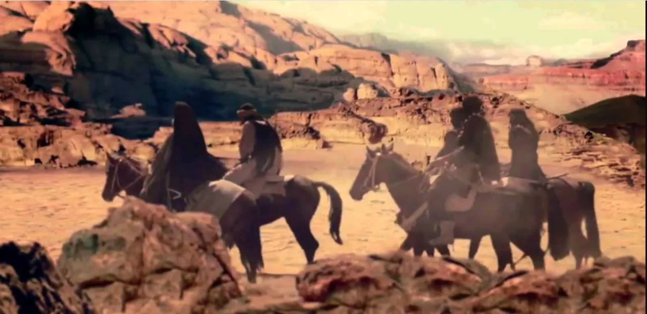 اصل ال مكتوم من اي قبيلة