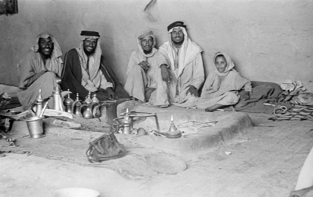 الجحادر من أي قبيلة