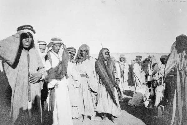 العويس وش يرجعون