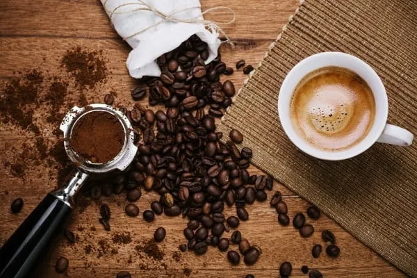 برنامج إذاعي عن القهوة السعودية كامل