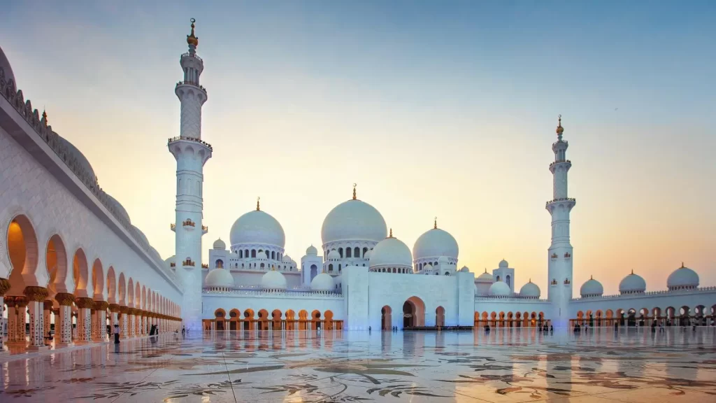 تفسير حلم رؤية الجن في المسجد