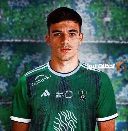 بشرى لجماهير الأهلي.. عودة نجمي الفريق للمشاركة في التدريبات استعدادا للديربي