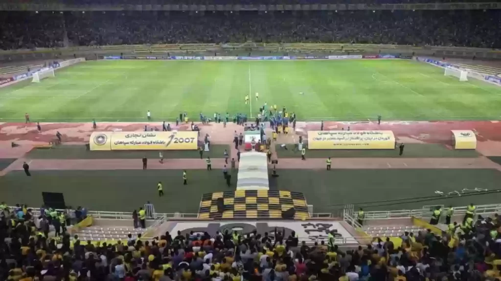 سباهان يؤكد إعادة مواجهته مع نادي الاتحاد بتصرفه مع الجماهير