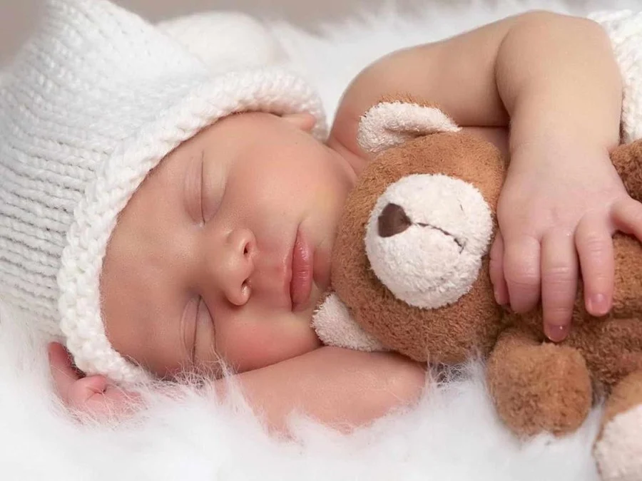 عبارات تهنئة مولودة