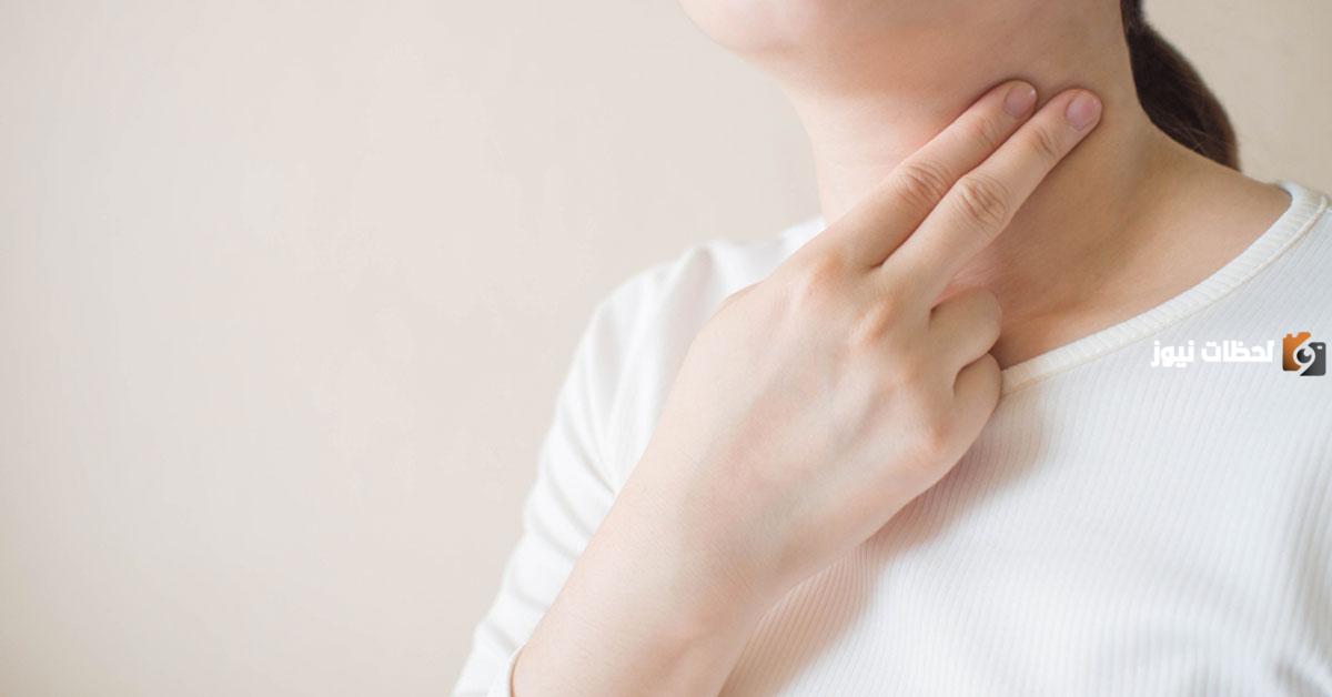 ما سبب انتفاخ الرقبة من الجانب الأيسر بدون ألم