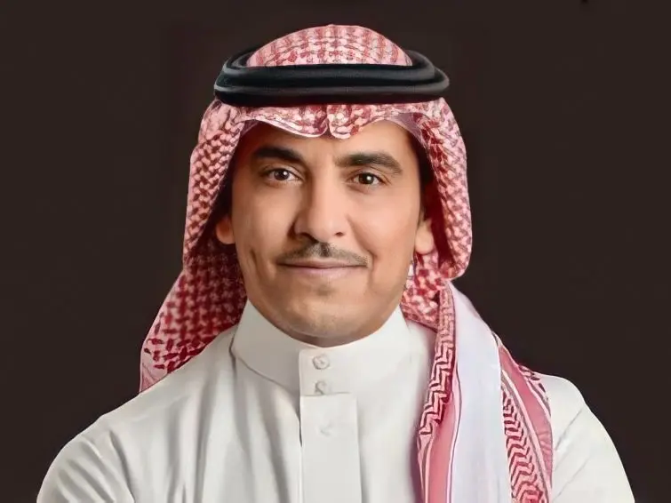 من هو وزير الإعلام الجديد سلمان الدوسري