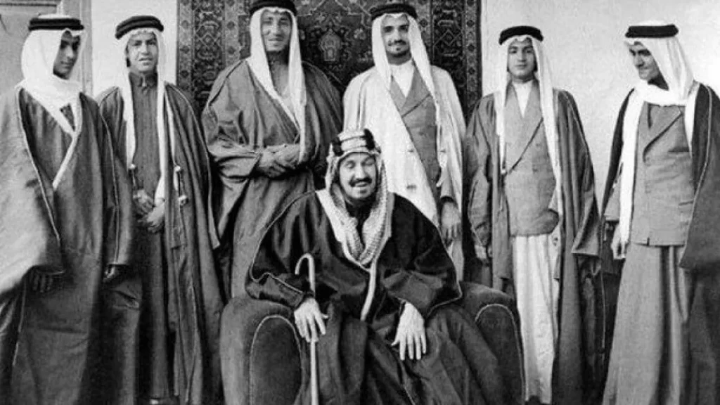 هل ال سعود من قبيلة عنزة