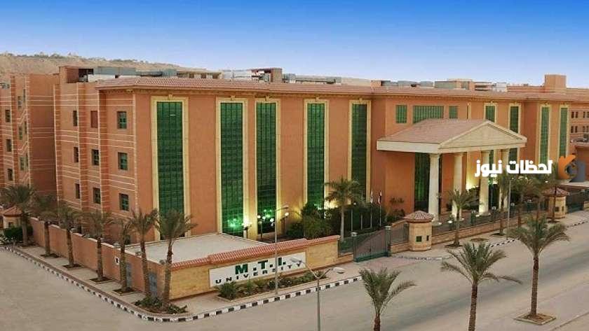 شروط كلية حاسبات ومعلومات خاصة ورسومها