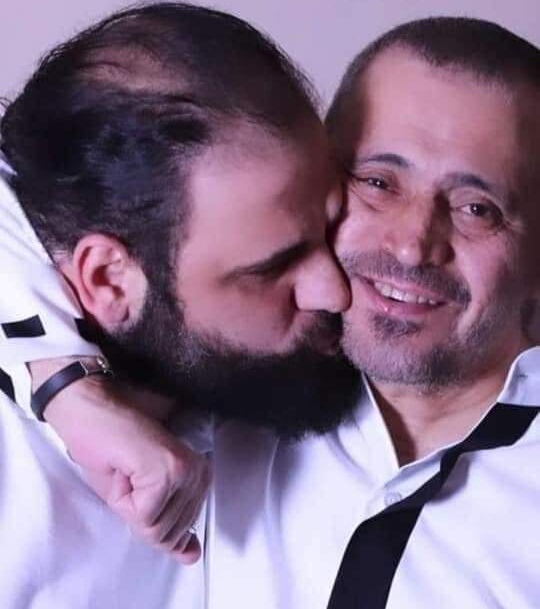 صور جورج وسوف وابنه