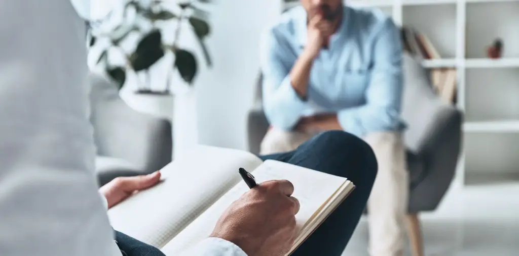 تفاصيل عقوبة إفشاء معلومات المريض النفسي