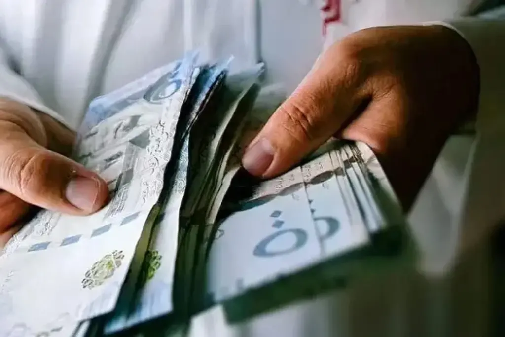 حتى 300 ألف ريال بدون تحويل الرات