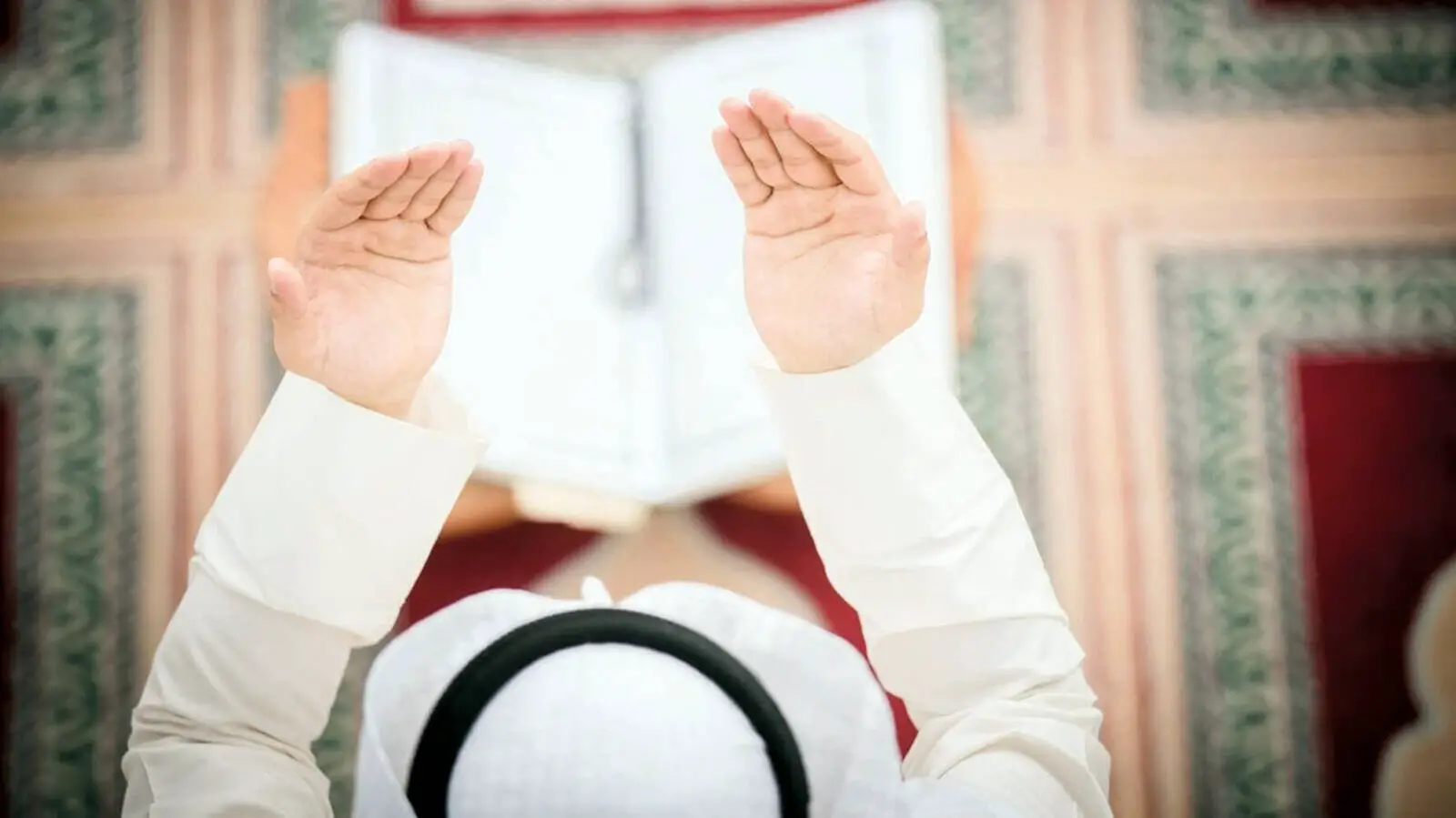 حكم قول دعاء الخروج من المنزل مفاتيح الجنان