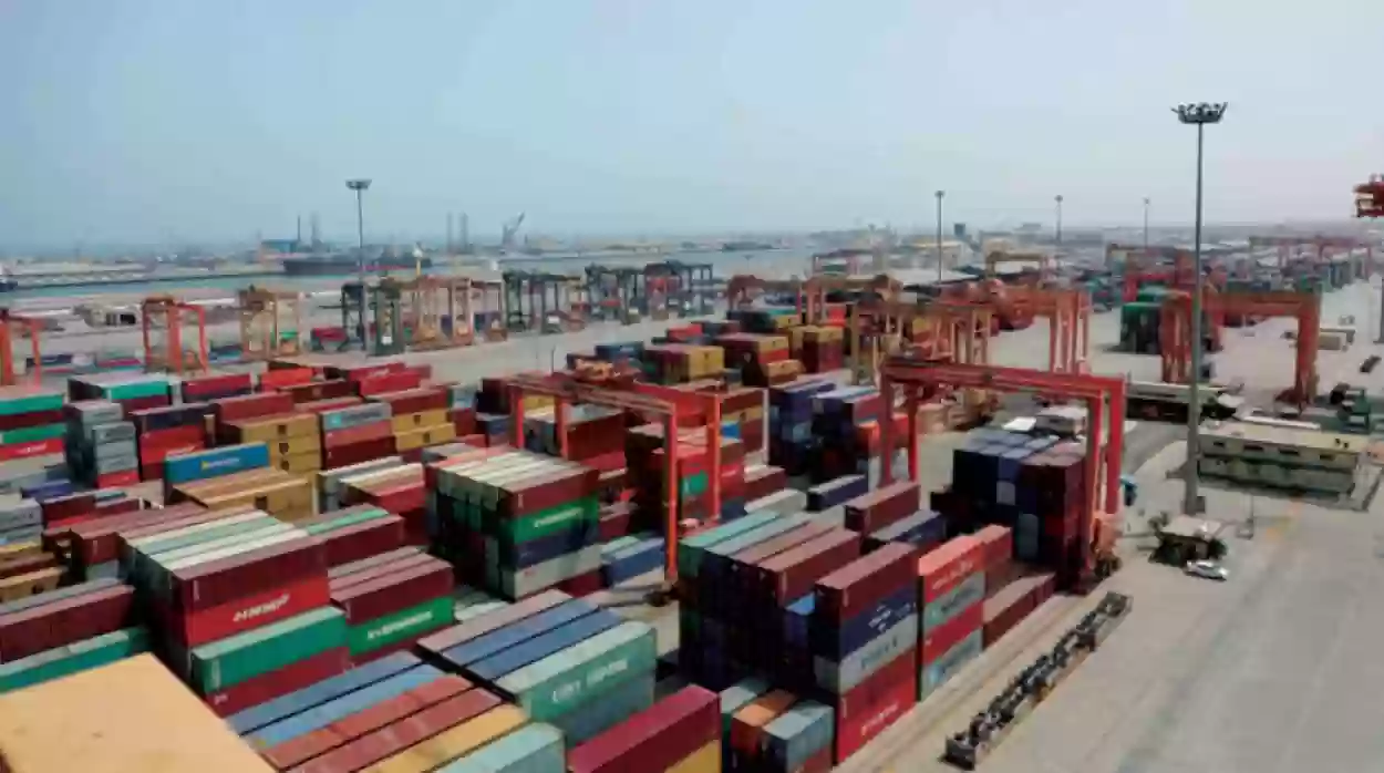 ما هي شروط فتح مكتب تخليص جمركي في السعودية