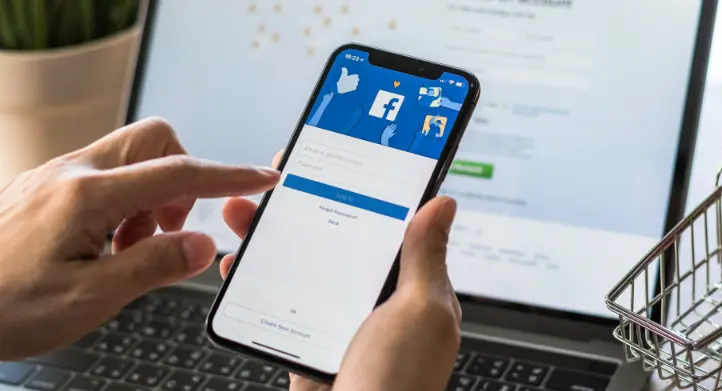 إرسال ملف على الفيس بوكإرسال ملف على الفيس بوك