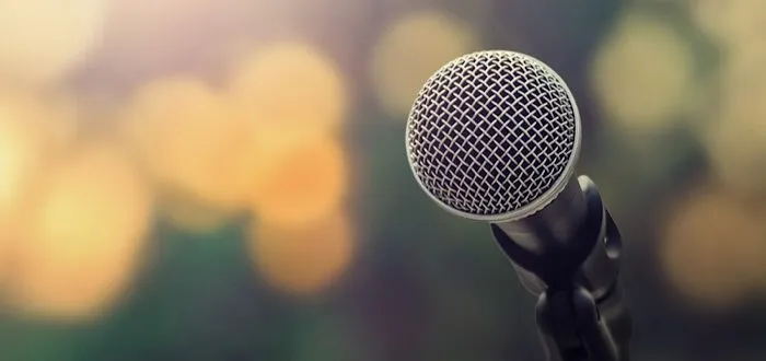 إليك إذاعة مدرسية مميزة عن الأمانة كاملة