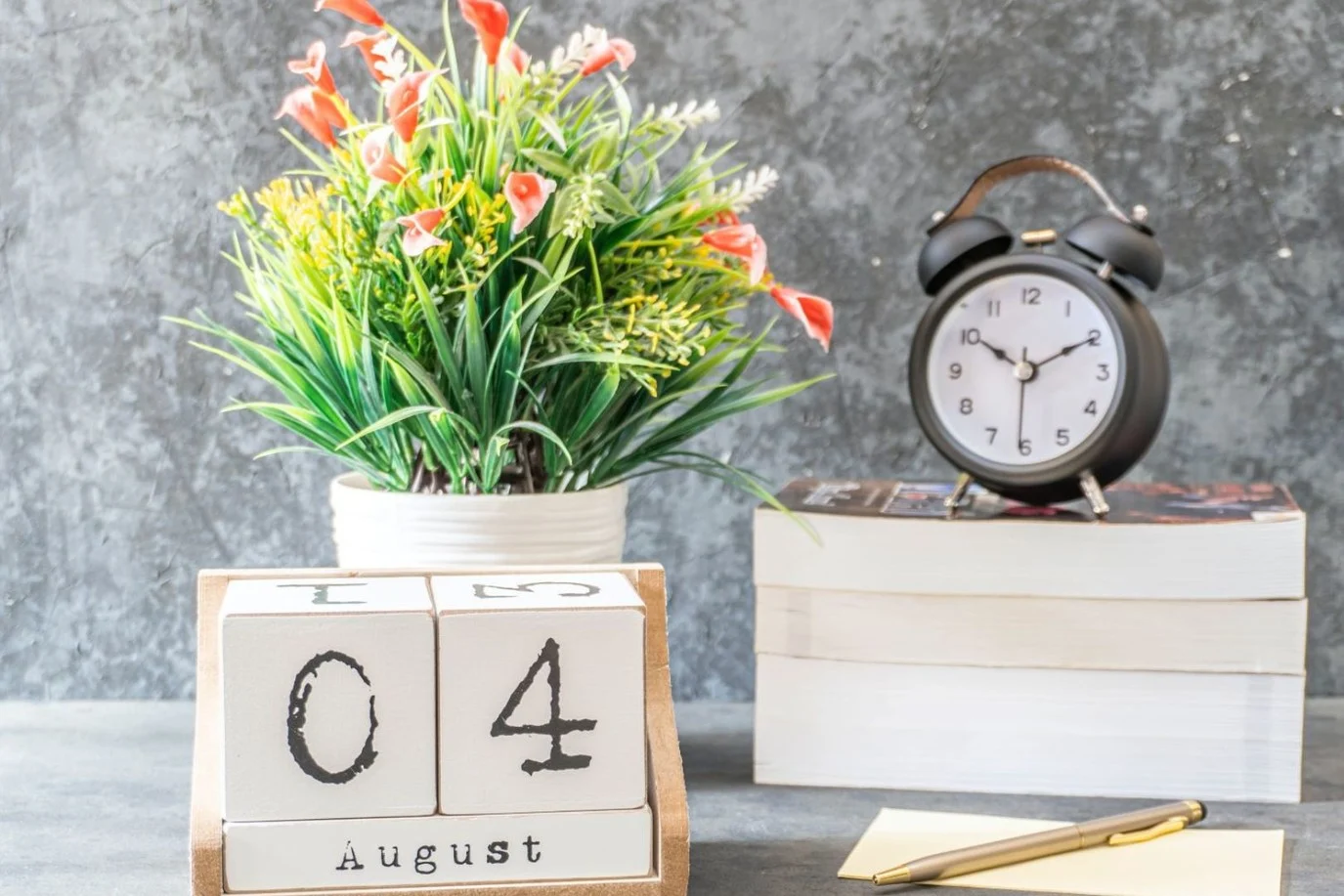 ترتيب الأشهر الميلادية بالاسم