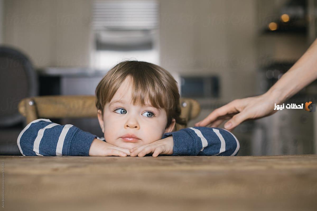 أسباب كلام الطفل مع نفسه