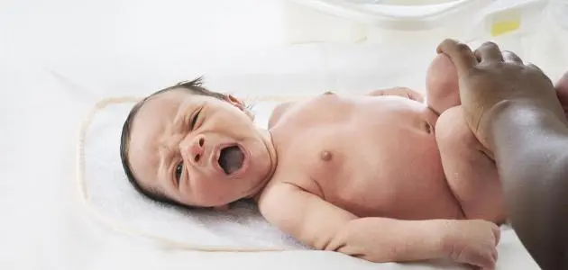 كيف أعرف أن الرضيع عنده إسهال