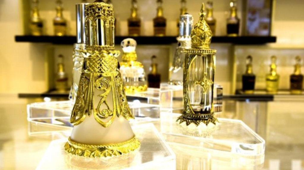 ما هي أفضل محلات بيع العطور الأصلية في الكويت