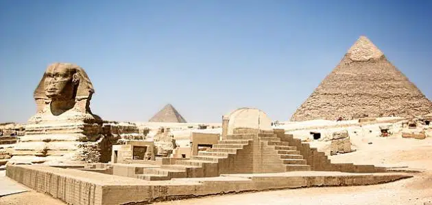 مقدمة قصيرة عن مصر للإذاعة المدرسية