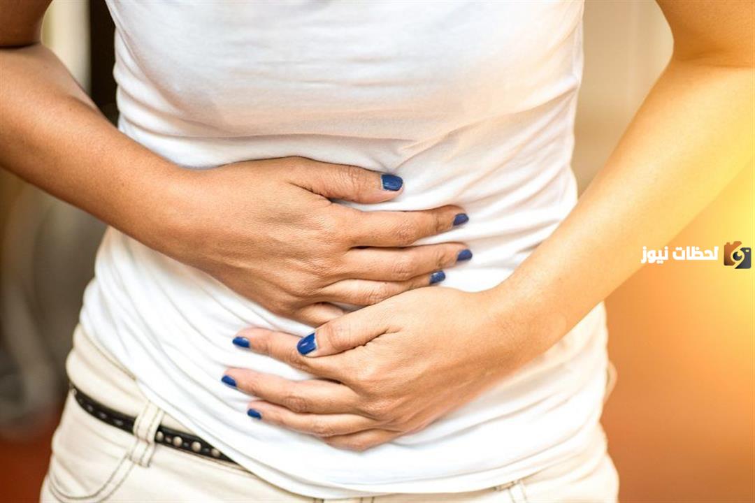 هل الغازات تسبب الألم في المبيض