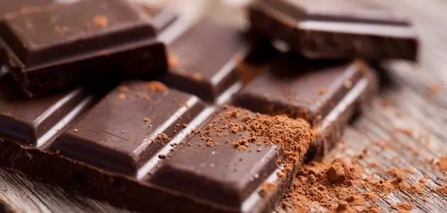 أضرار الشوكولاتة قبل النوم