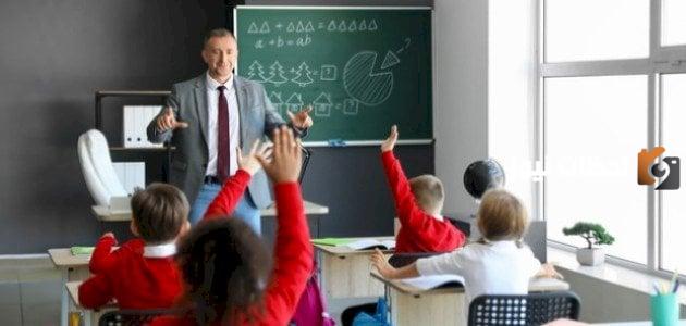 أجمل ما قيل عن المعلم في عيده