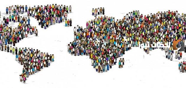 ما هي العوامل المتحكمة في توزيع السكان في العالم