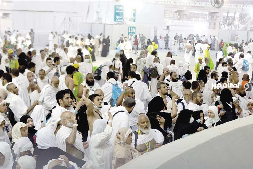 متى يبدأ رمي جمرة العقبة الكبرى يوم النحر