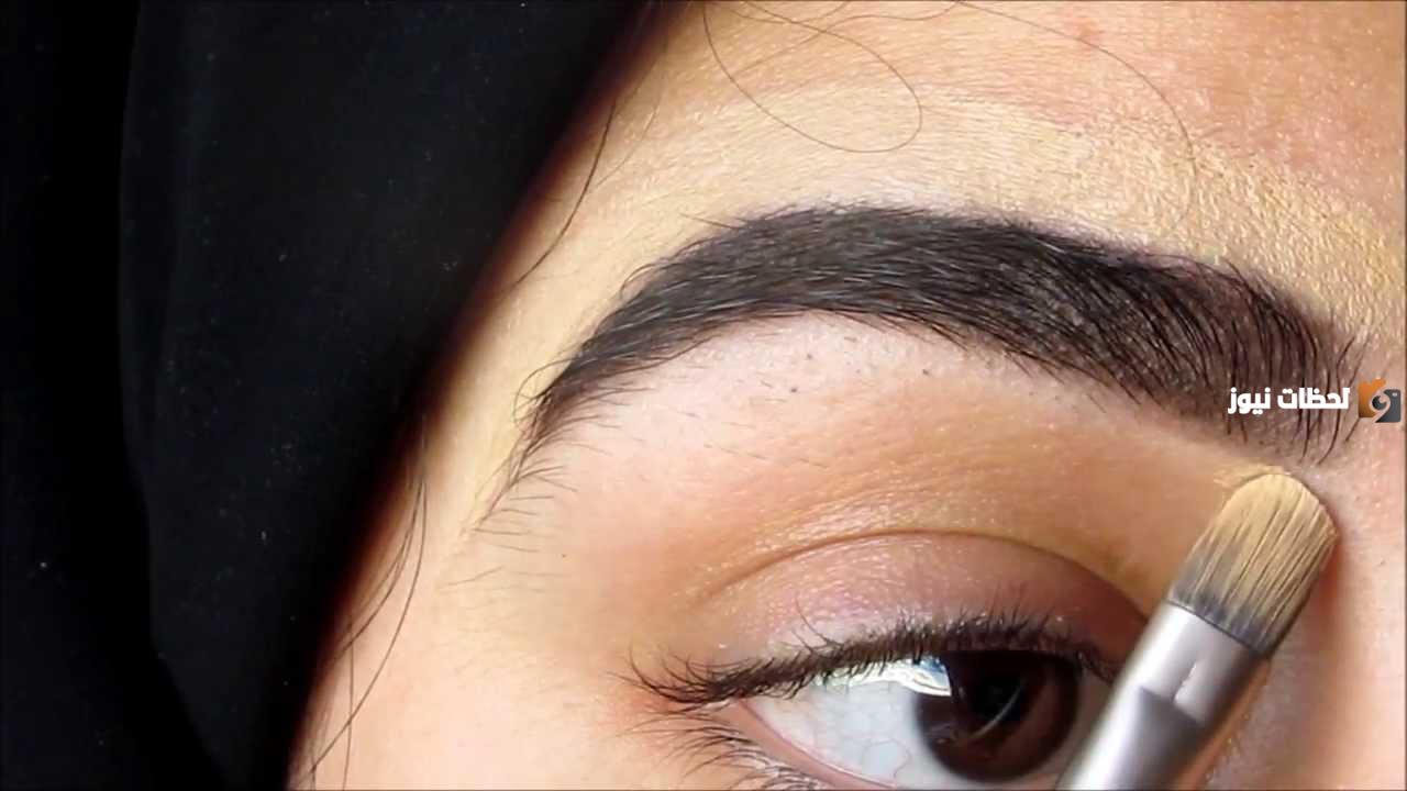 كيف يمكن وضع كونتور الحواجب